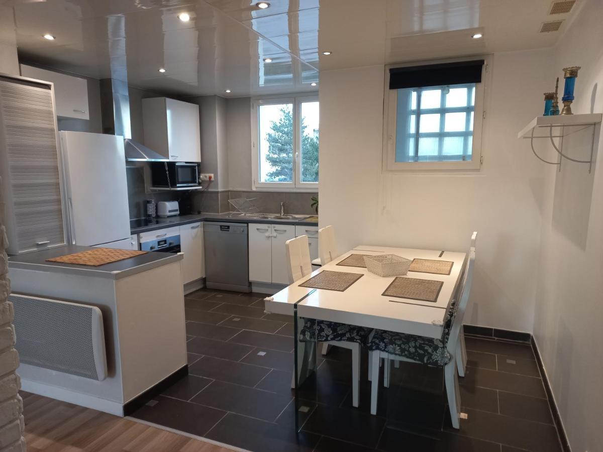 "L'Hippocampe", Climatise, 60 M2 , 2 Chambres, Tres Calme, Plage Des Sablettes Et Commerces A 3 Minutes A Pied, Wifi, Parking Gratuit, Lit King Size ลาแซน-ซูร์-แมร์ ภายนอก รูปภาพ